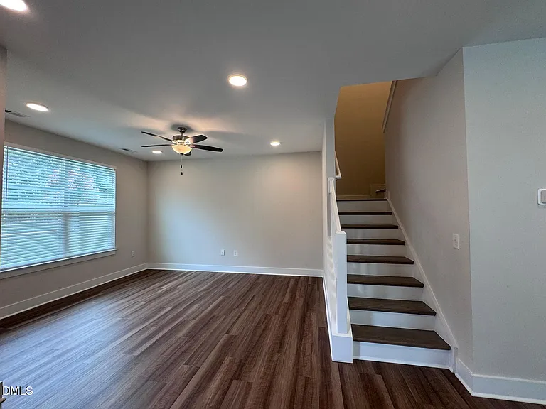 836 Pryor St — Photo 5