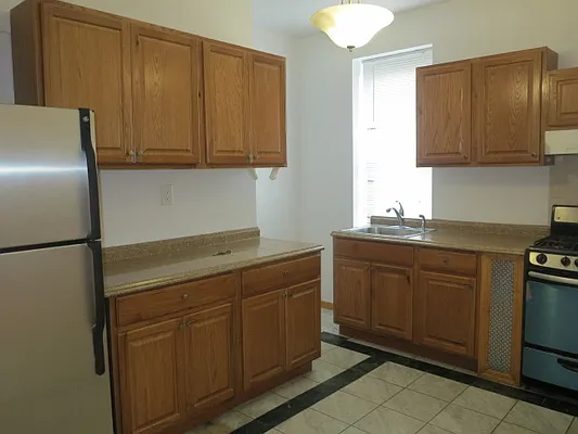 Rented by Target Realty Group | media 28