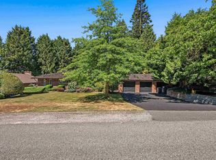 13937 35a Ave, Surrey, BC V4P 1L2