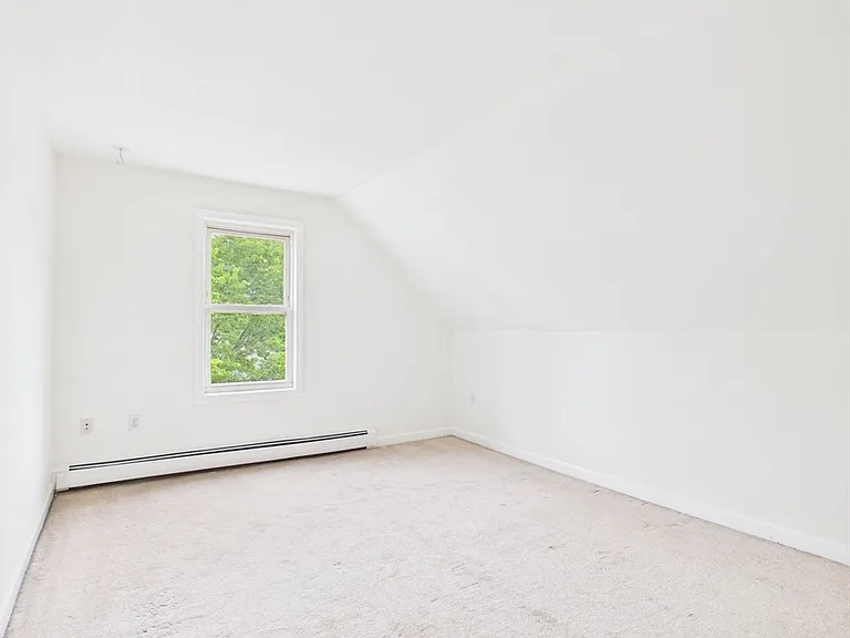 32 Sciarappa St #2 — Photo 14