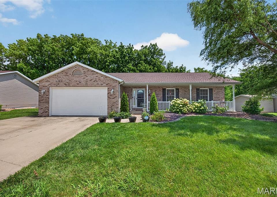 1st image of 4826 Cedar Spring Dr