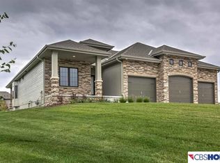 4603 N 192nd Terrace Cir, Elkhorn, NE 68022