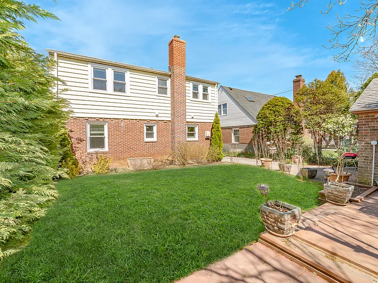14 Milton Ct #1 — Photo 6