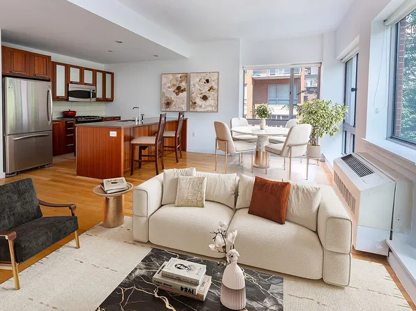 3585 Greystone Ave APT 3D, Bronx, NY 10463