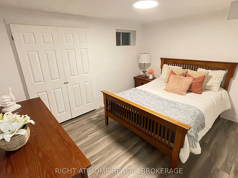 1163 Rosethorne Rd #LOWER — Photo 10