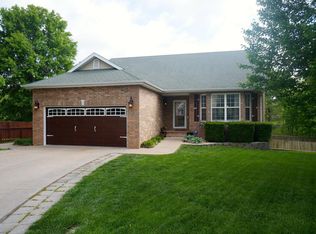 2219 E Foxborough Dr, Republic, MO 65738