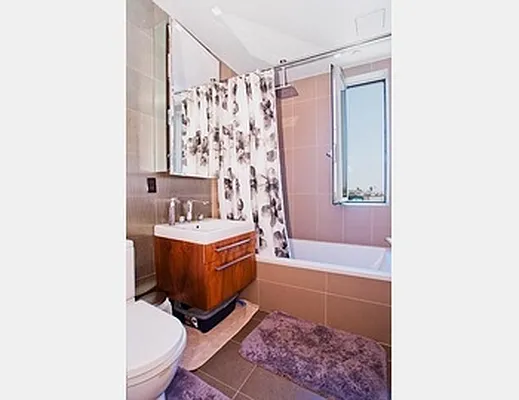 Rented by Nest Seekers International | media 2