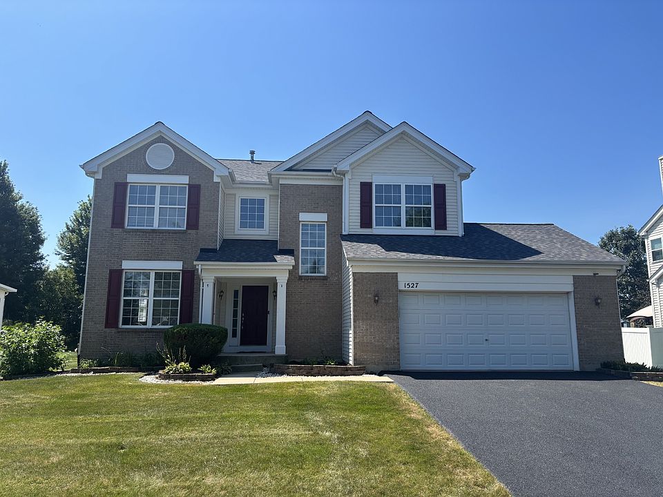 1st image of 1527 Somerfield Dr