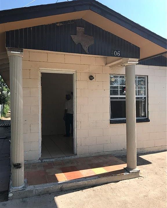 1st image of 406 W Huisache St