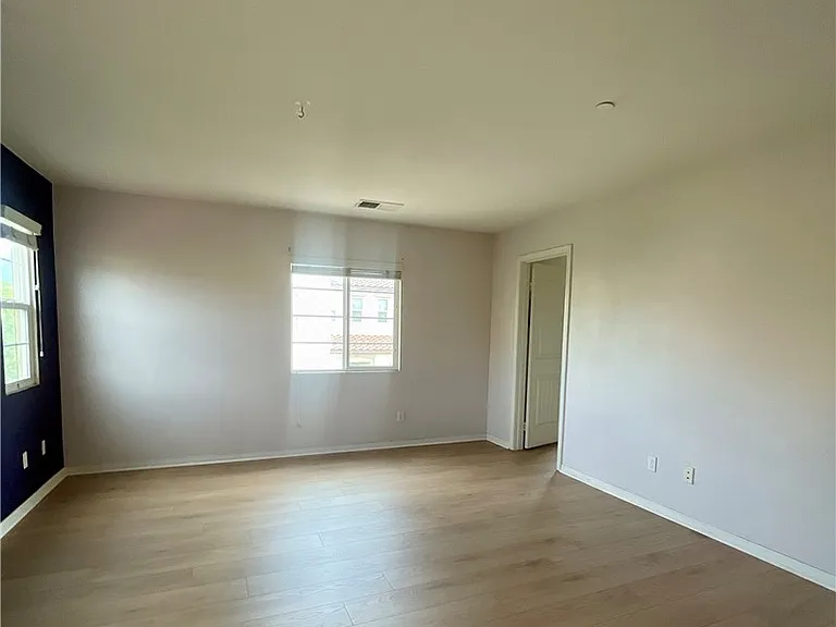 9348 Greenbelt Pl — Photo 5
