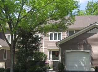 248 Westervelt Ln, Mahwah, NJ 07430