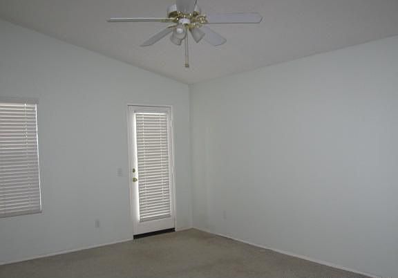 3rd image of 14587 Graham Ave