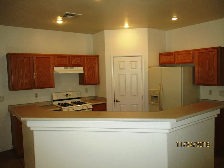 1286 Capital Gains Dr #3 — Photo 3