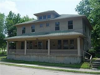 1st image of 1118 Clover St