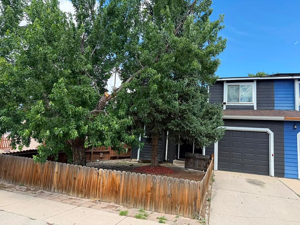 1st image of 1922 Copper Creek Dr