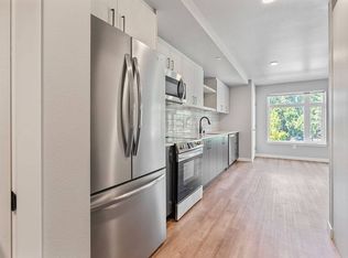 Nuovo Apartments, Bellevue, WA 98005