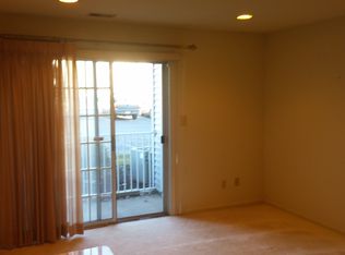 413 Stratford Pl, Bound Brook, NJ 08805