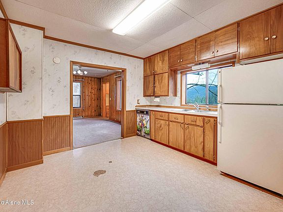 4th image of 21 Reinoehl Rd