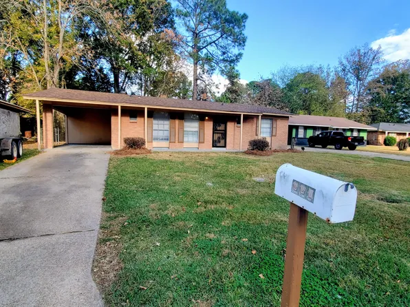 225 William McKinley Cir, Jackson, MS 39213