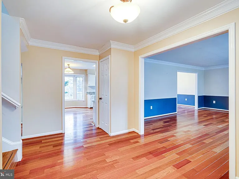 3022 Dower House Dr — Photo 6