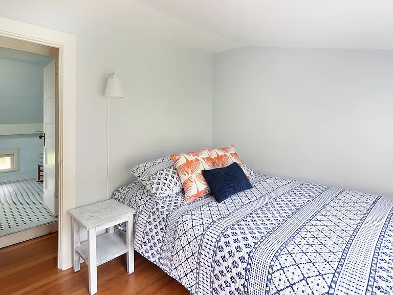 1430 Salisbury Rd — Photo 25
