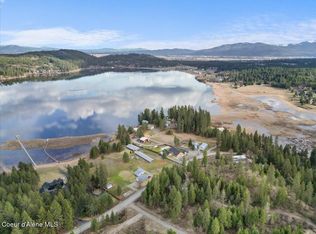 13687 N Hauser Lake Rd, Hauser, ID 83854