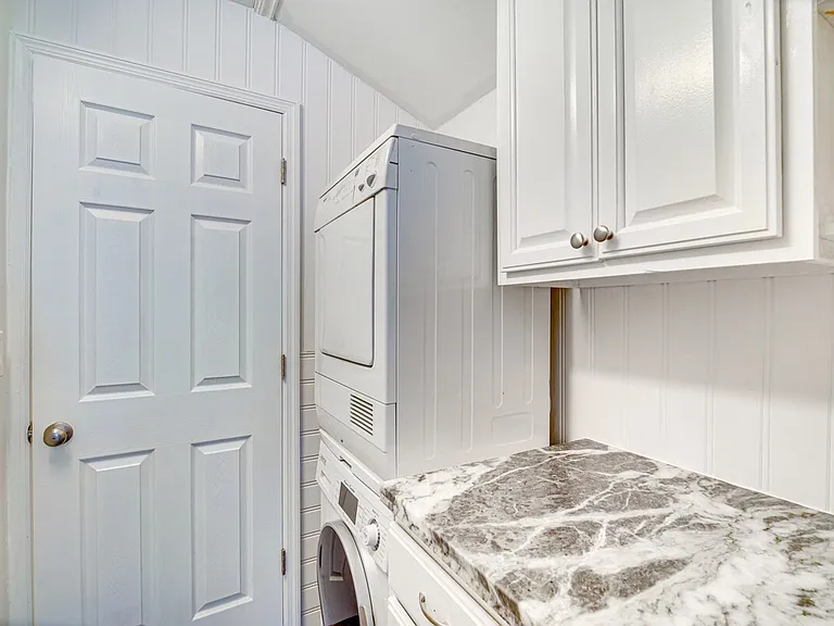 Laundry Room Cabinet