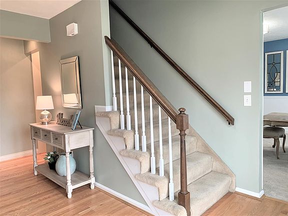 3rd image of 2166 Flaxen Ct