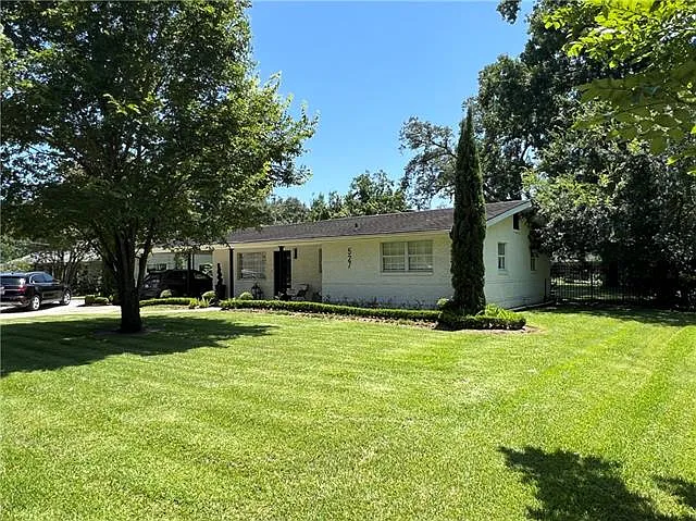 527 Little Farms Ave — Photo 4