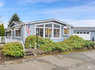 11 Reindeer Ln, Shelton, WA 98584