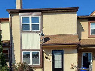 1307 Walnut Ridge Est, Pottstown, PA 19464