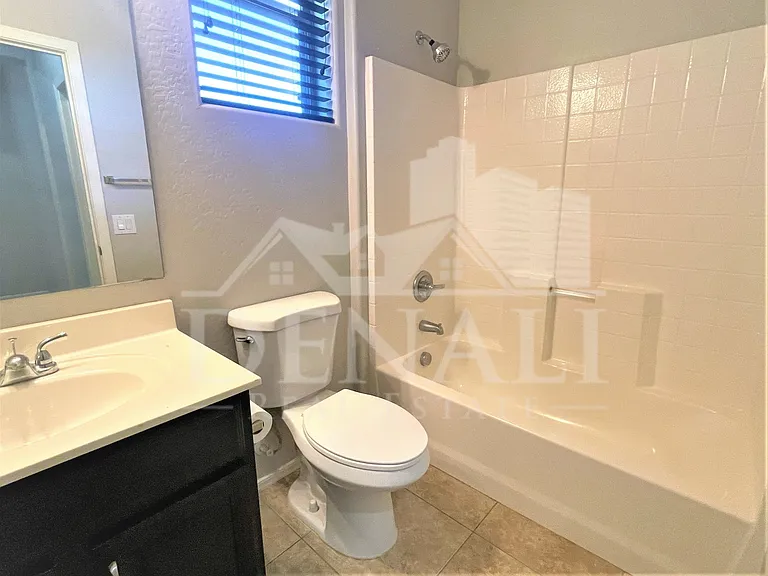 4447 S Antonio Cir — Photo 25