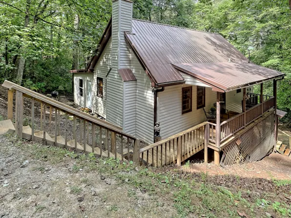 492 Sims Way, Rabun Gap, GA 30568