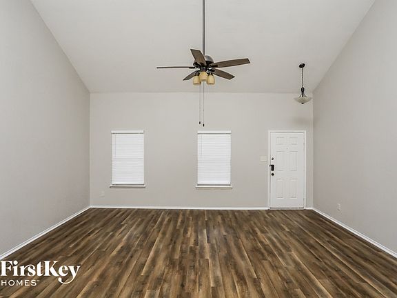 2nd image of 2812 Aberdeen Dr