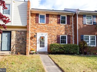 336 Rock Spring Dr SW, Leesburg, VA 20175