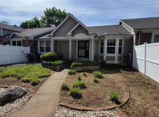 15804 Kersten Ridge Ct, Chesterfield, MO 63017