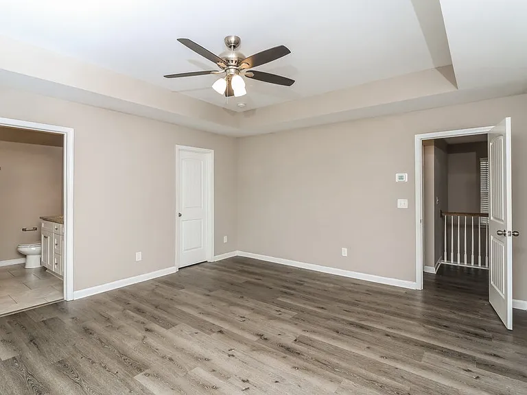 634 Fieldcrest Dr — Photo 13
