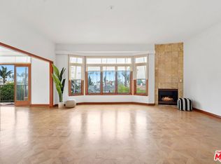 911 5th St UNIT 301, Santa Monica, CA 90403