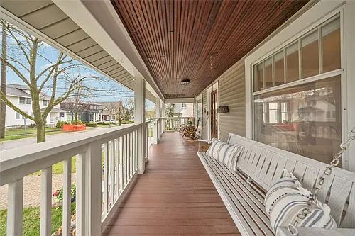 436 Park St Photo 1
