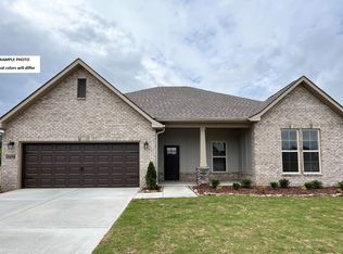 117 Dolf Leaf Ln, Huntsville, AL 35811
