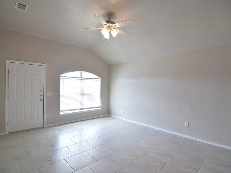 4001 Eula Bea Ct, Killeen — Photo 8