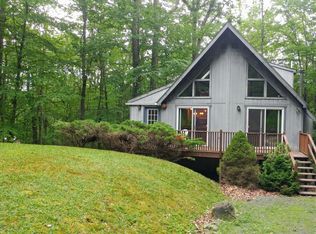 226 Towanda Trl, Pocono Lake, PA 18347