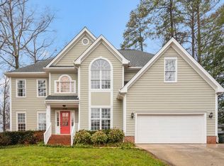 8709 Bluff Pointe Ct, Raleigh, NC 27615