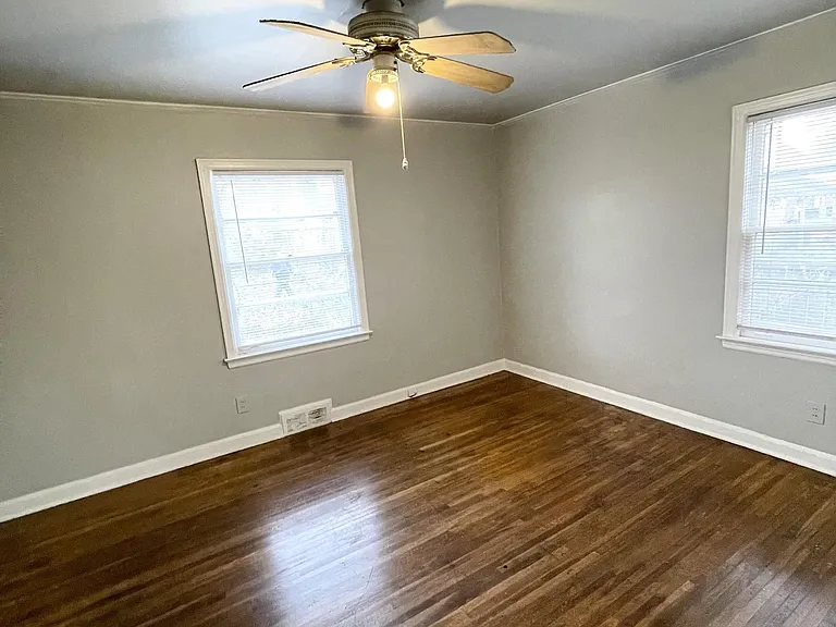755 Houston St #755 — Photo 6