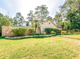 5803 Pebble Springs Dr, Houston, TX 77066
