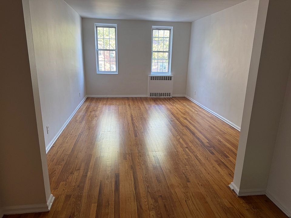 Living and Dining Combo