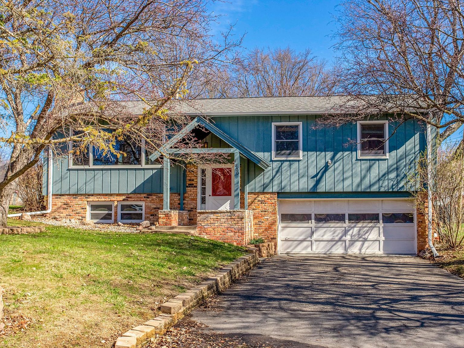 4830 Drake St, Maple Plain, MN 55359 Zillow