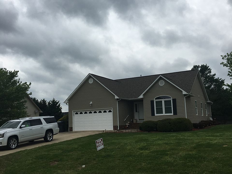 1st image of 130 Summey Barker Dr