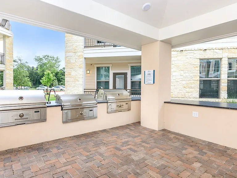 Reserve at Lake Jackson — Photo 8