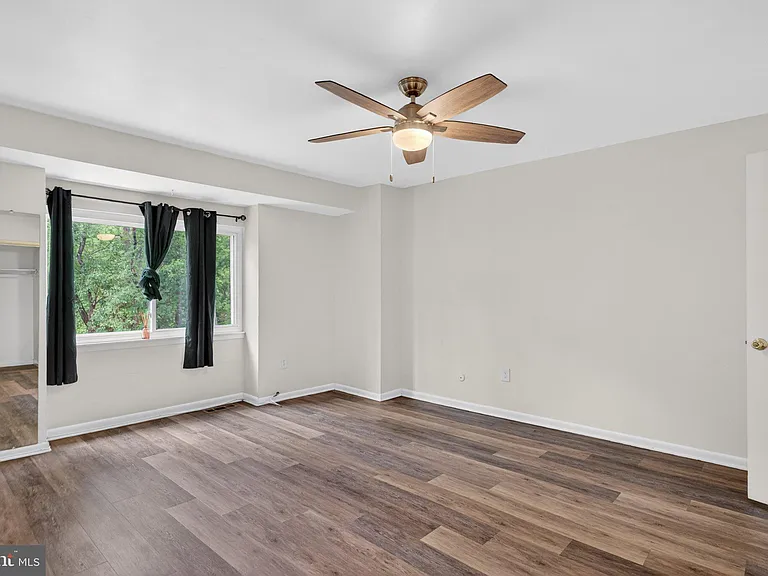 313 Barton Run Blvd — Photo 7